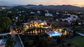 Hotel Can Ravi by Eivillas